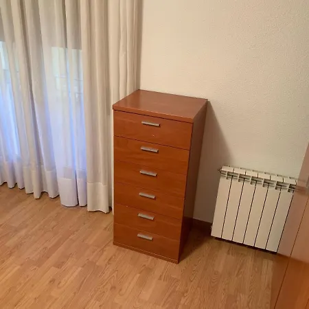 Centrico Apartamento Con Cocina, Bano Y Salon-comedor * Calatayud